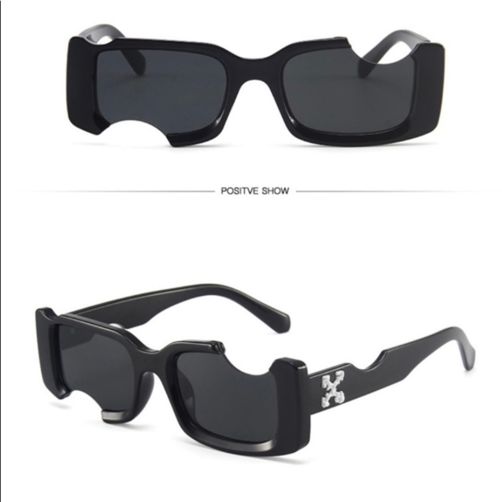 Off-white sunglasses black